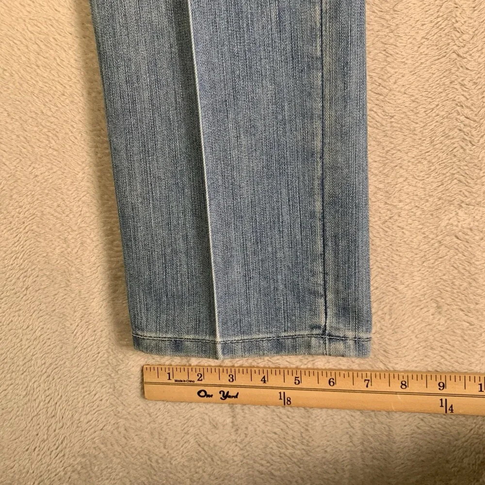 Levis 511 Jeans Mens 36x32 Blue Denim Stretch Tapered‎ Leg Mid Rise Light Wash
